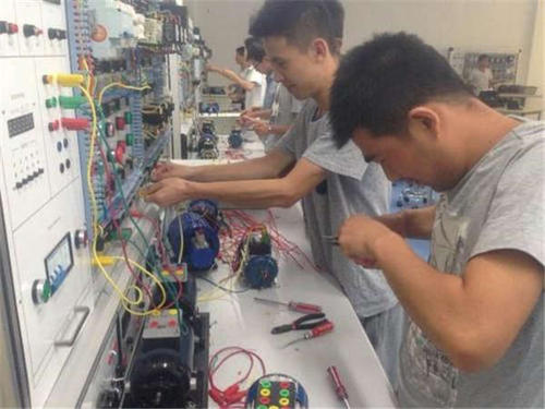 附近电工培训学校