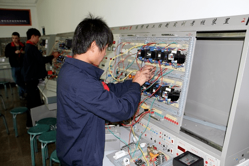 深圳高级电工证报考条件（高级电工等级需要什么条件）